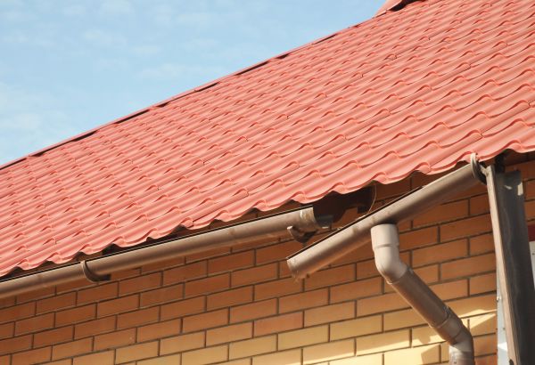Loose Gutter Repair in Peoria
