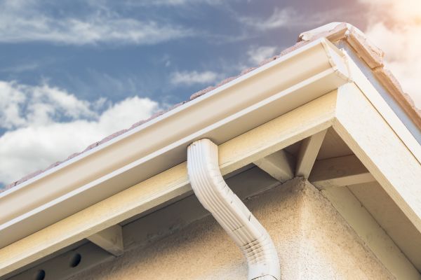 Seamless Gutter Replacement in Peoria